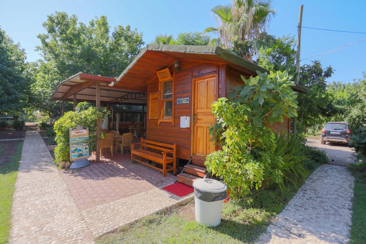 Ugur Pansiyon Bungalows Çıralı Εξωτερικό φωτογραφία