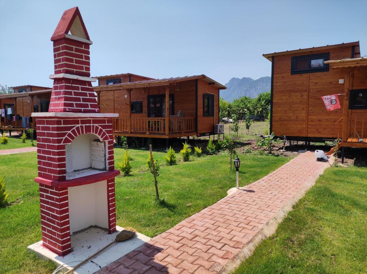 Ugur Pansiyon Bungalows Çıralı Εξωτερικό φωτογραφία