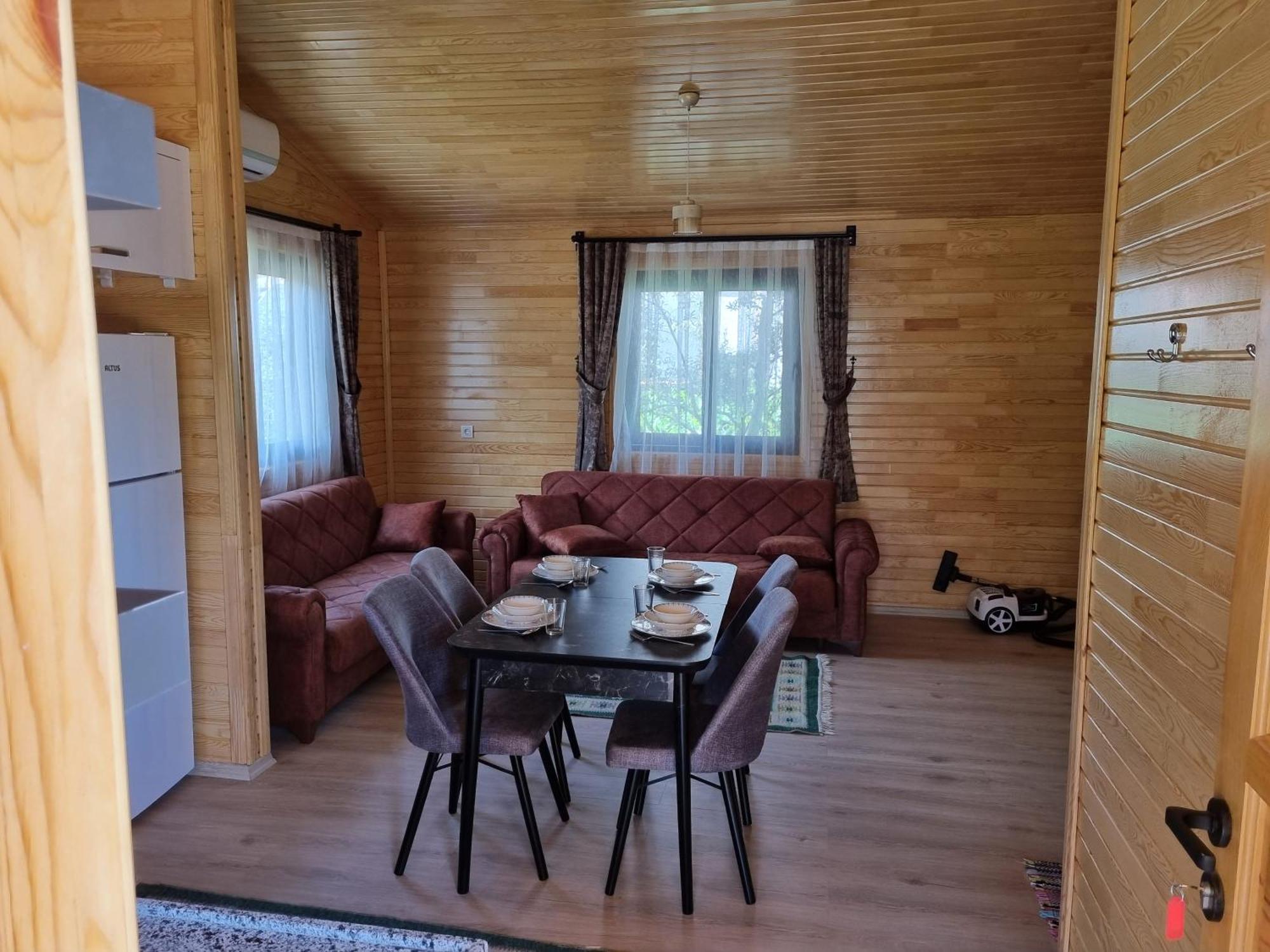 Ugur Pansiyon Bungalows Çıralı Εξωτερικό φωτογραφία