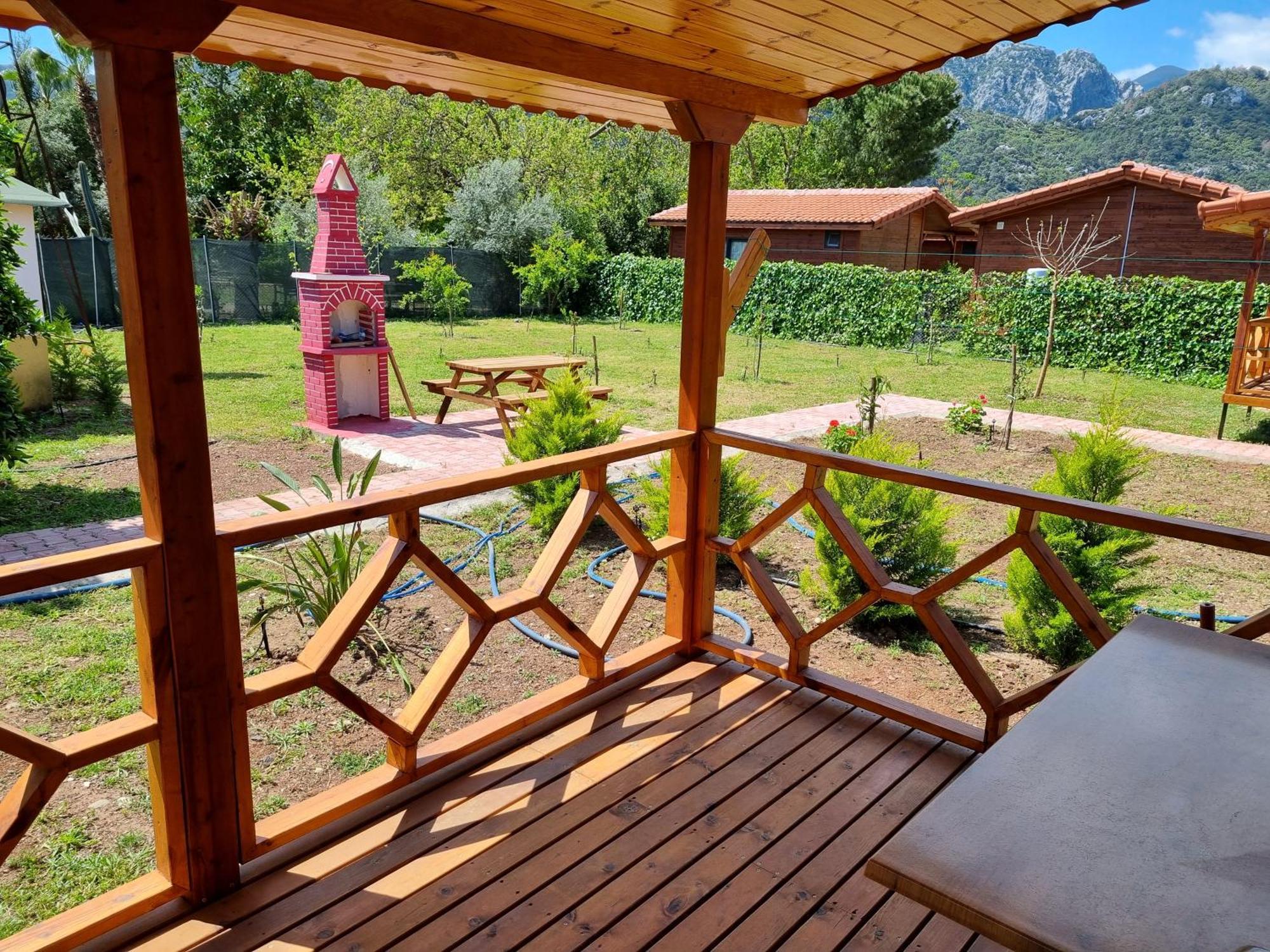 Ugur Pansiyon Bungalows Çıralı Εξωτερικό φωτογραφία