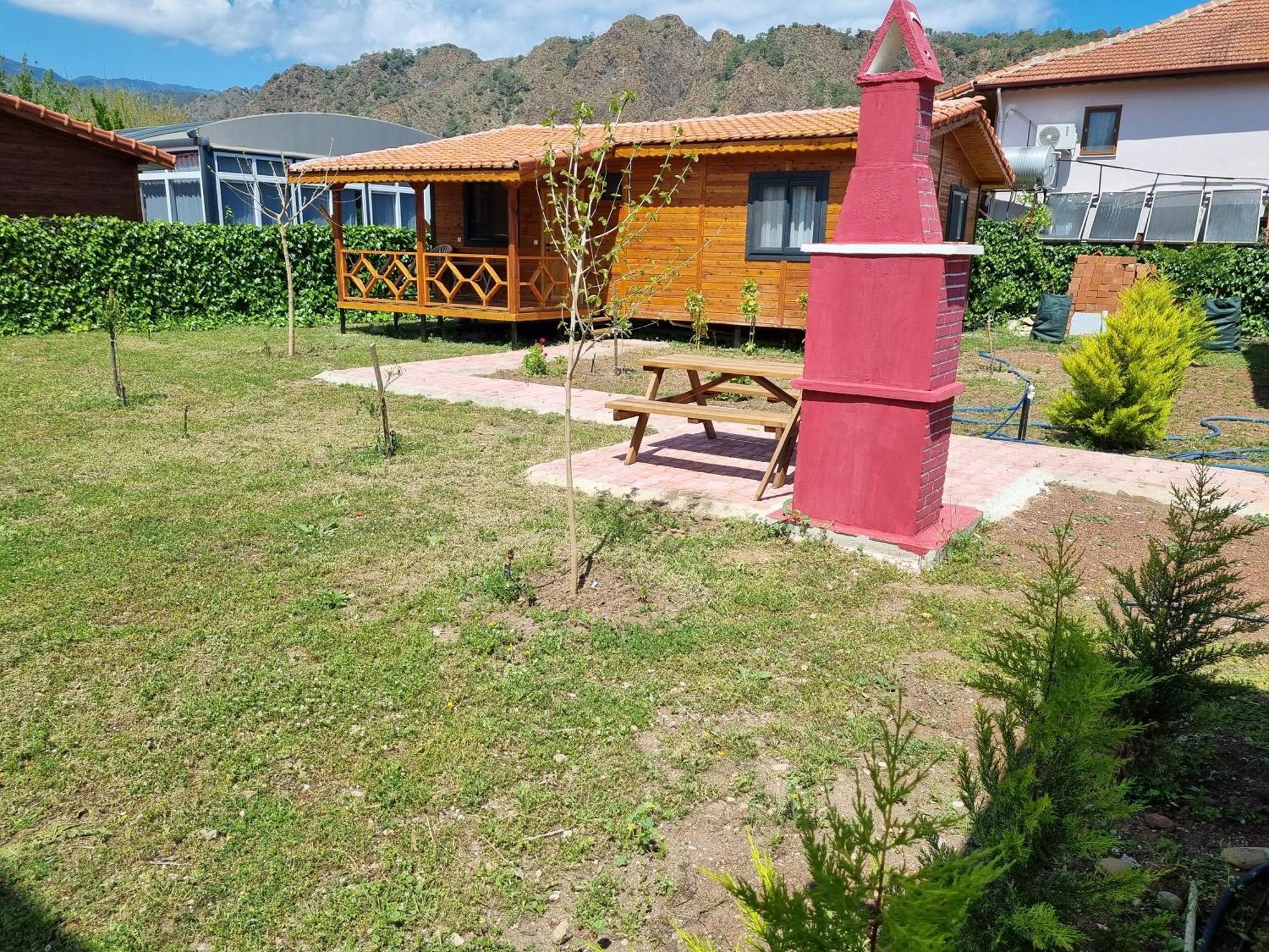 Ugur Pansiyon Bungalows Çıralı Εξωτερικό φωτογραφία